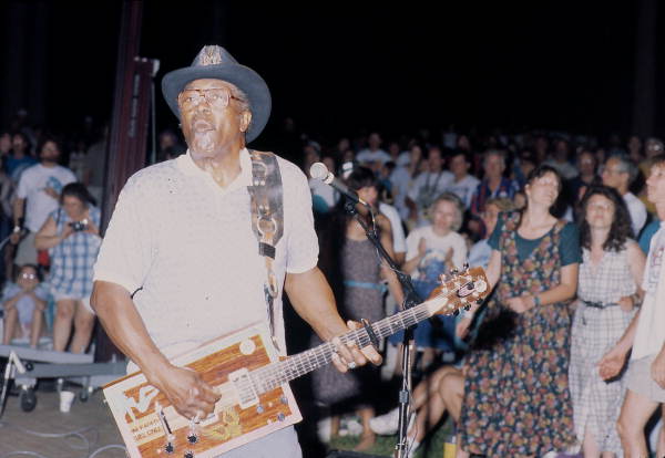 Bo Diddley